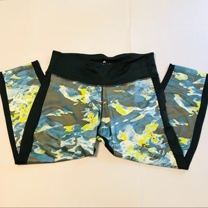 Adidas capris workout pants